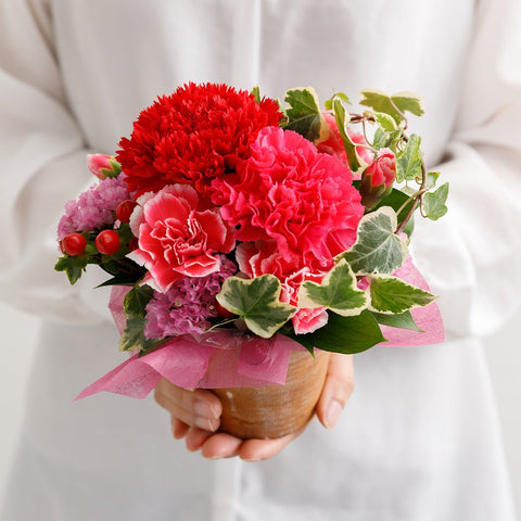【5/11~5/14お届け】赤＆ピンクの生花／母の日ギフト - ママイクコ ・公式通販サイト